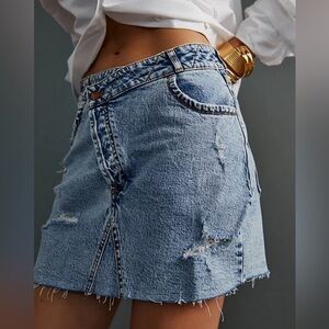Pilcro Denim Mini Skirt Womens Size 2 Blue Distressed Raw Hem Jean Anthropologie
